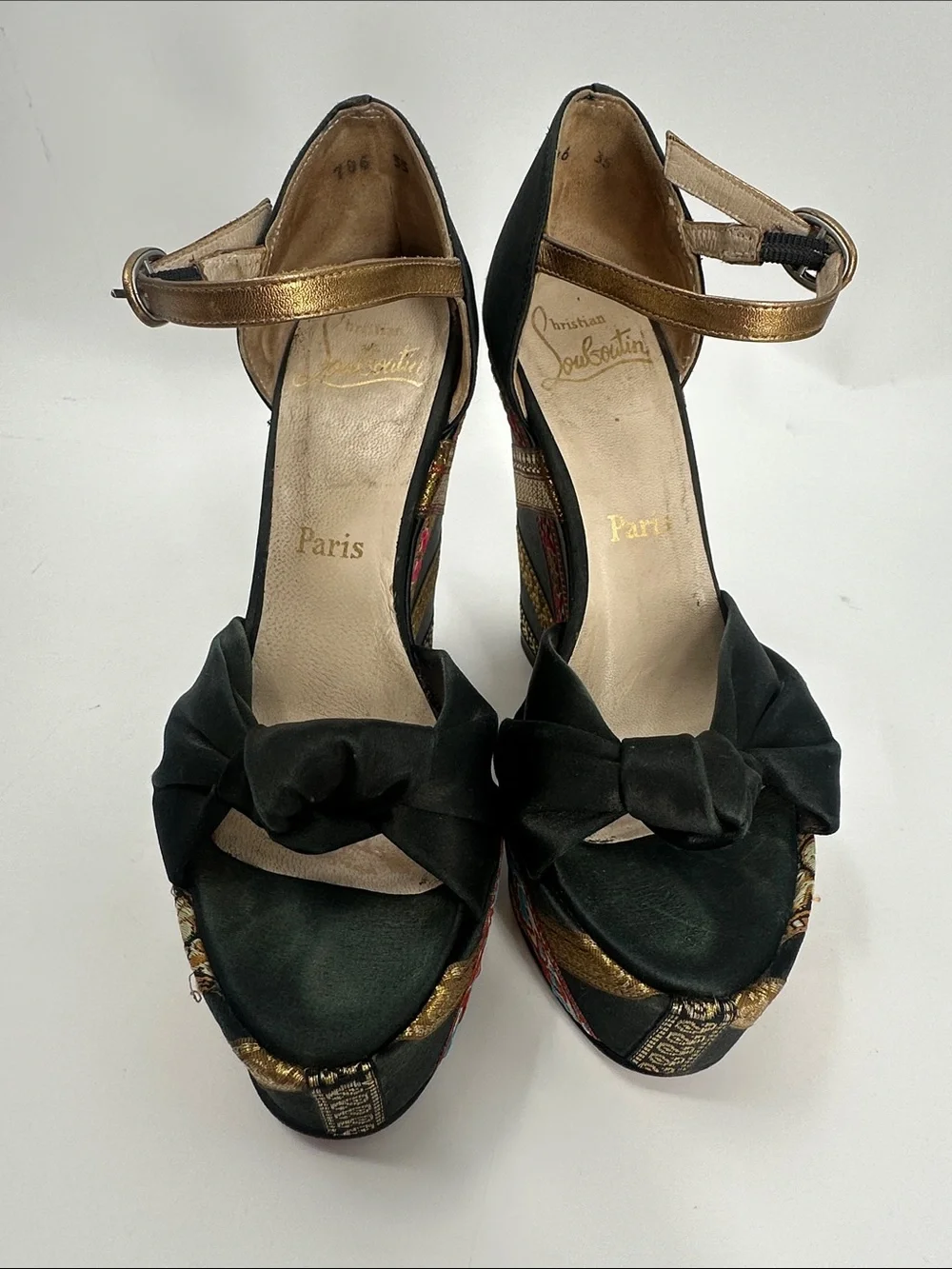 Christian Louboutin satin Wedges heels size 35
